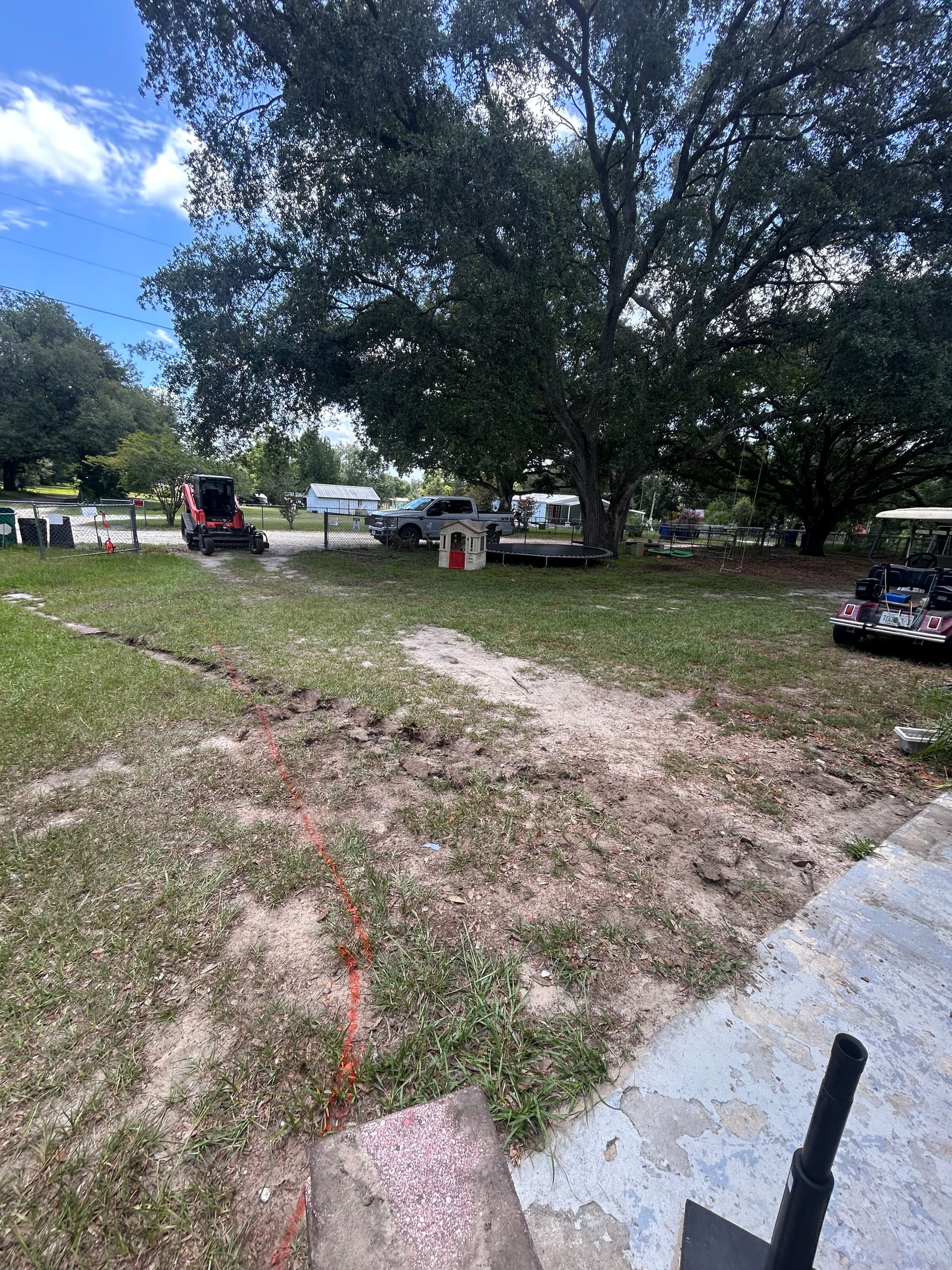 Gallery photos for Soft Sand and Bare Dirt Got a Real Driveway Upgrade: Image #2