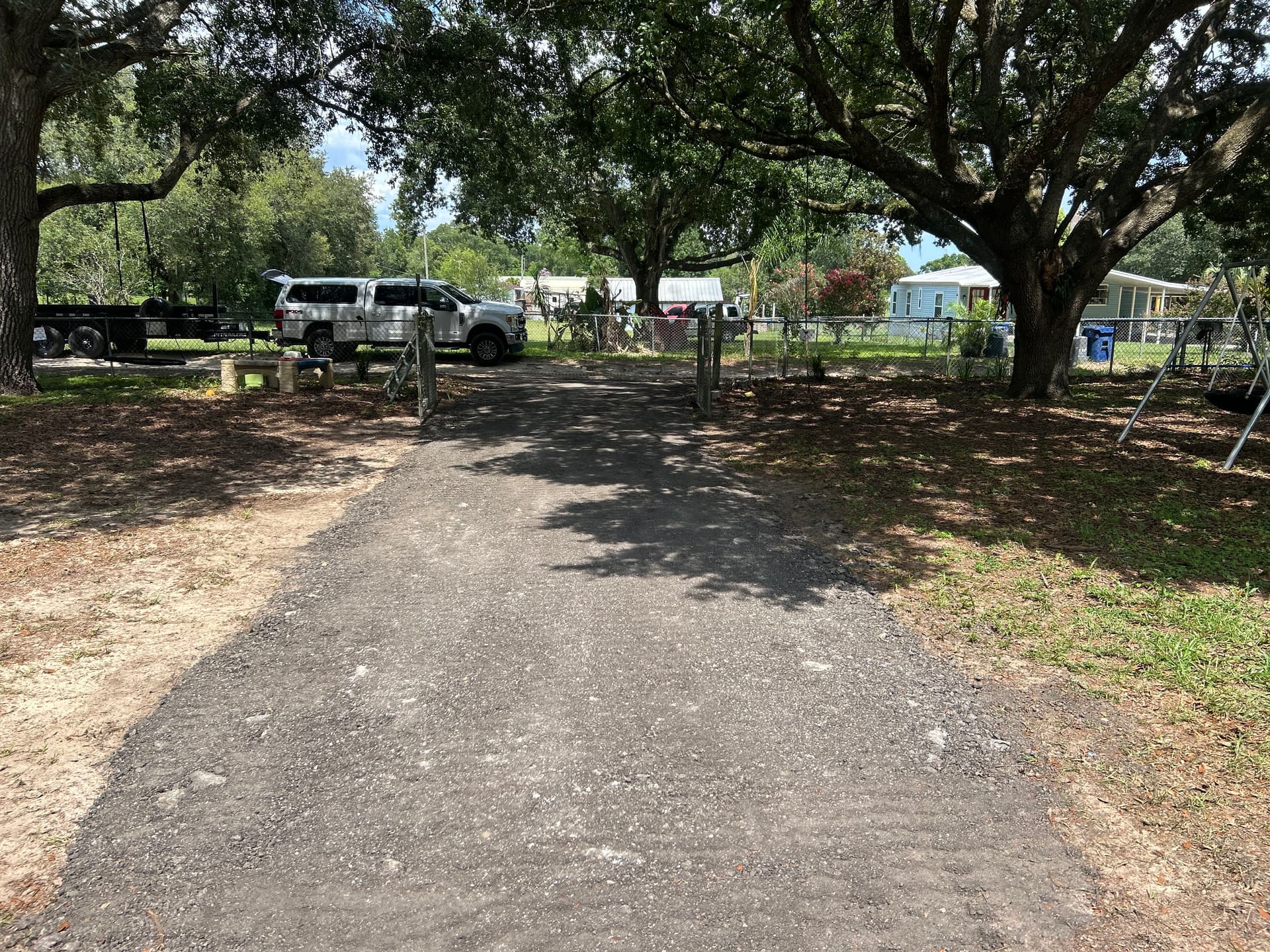 Gallery photos for Soft Sand and Bare Dirt Got a Real Driveway Upgrade: Image #3