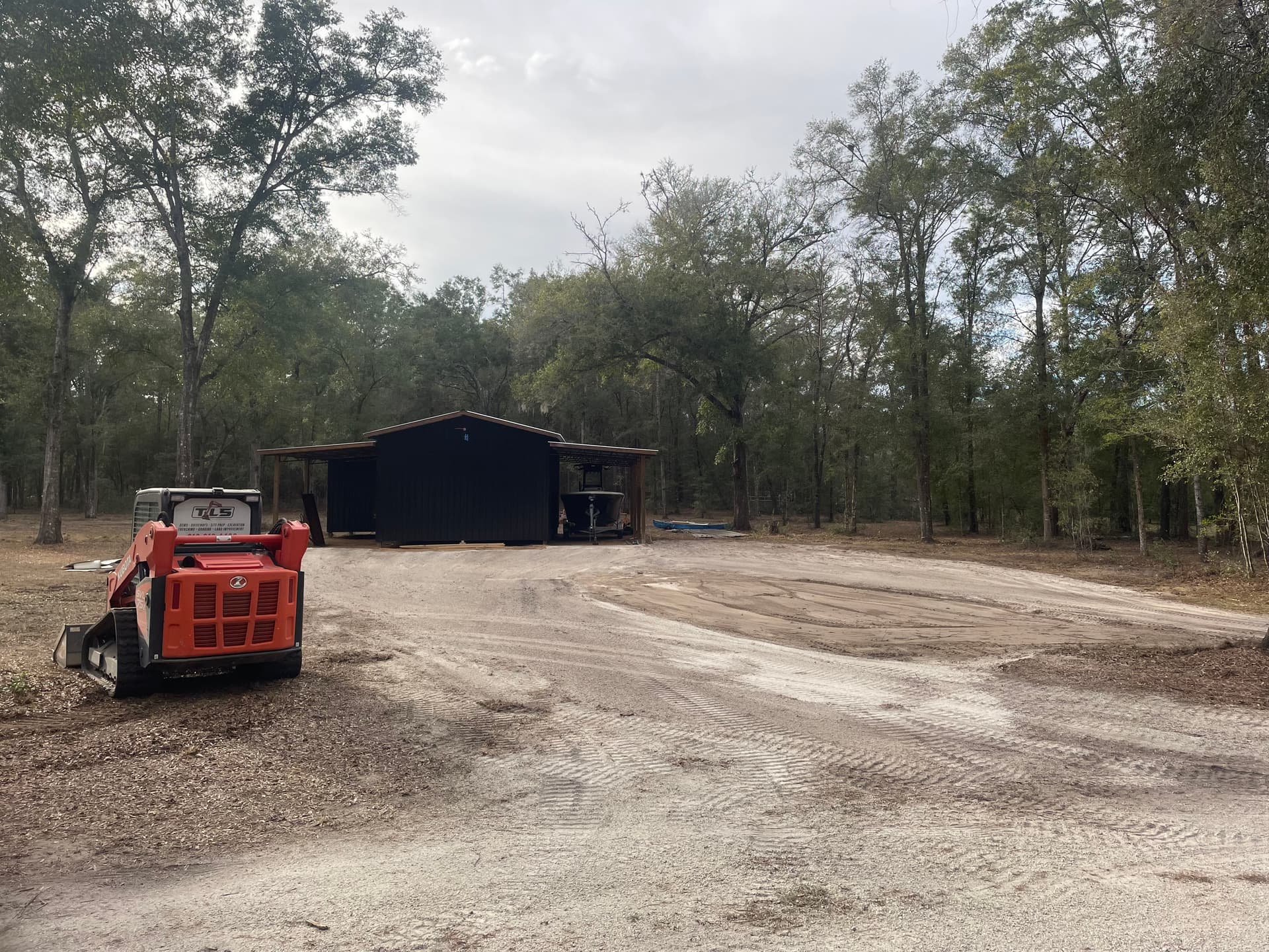 Gallery photos for Barn Access Driveway Gets a Full Turnaround Upgrade: Image #2