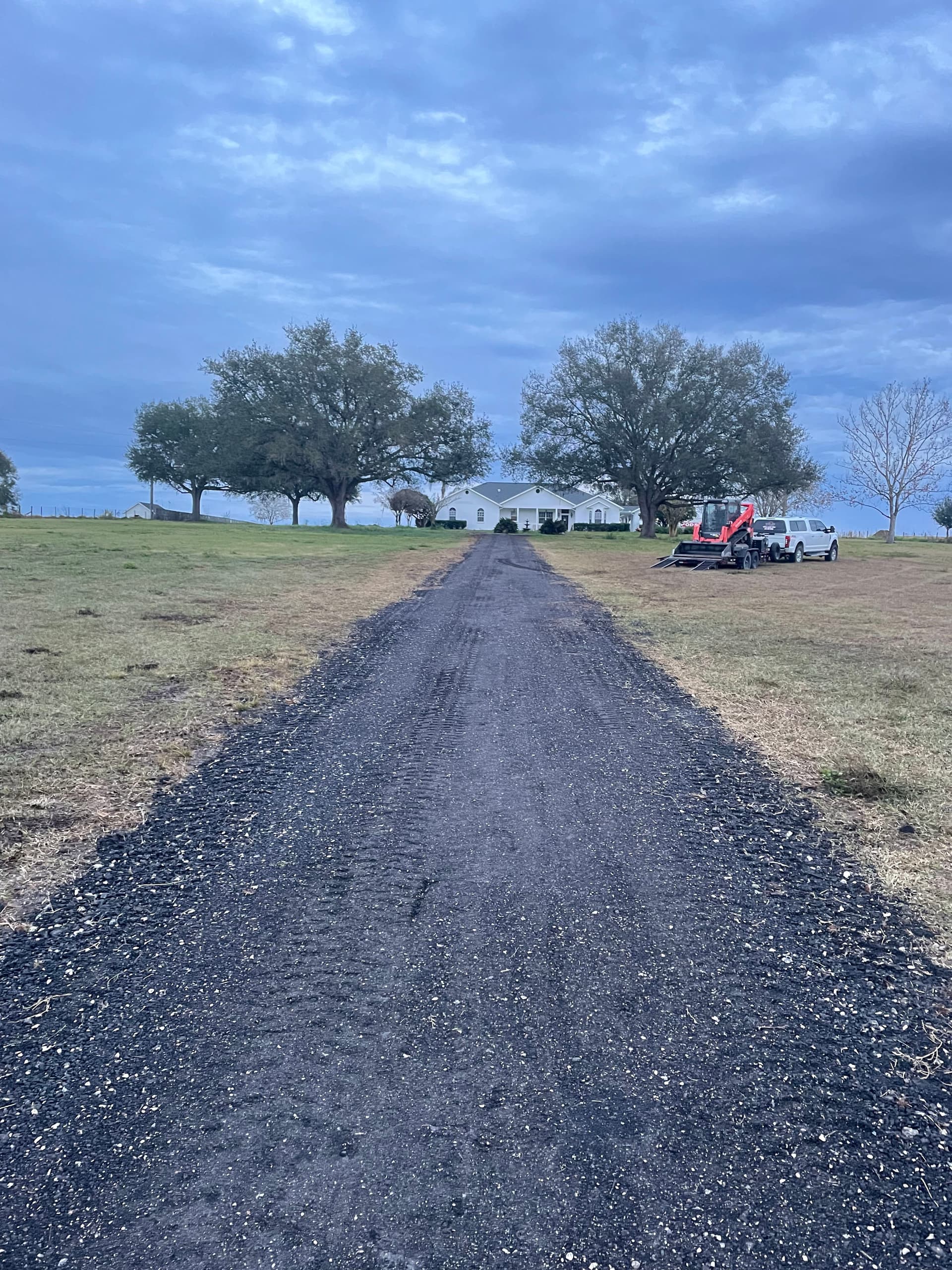 Gallery photos for Worn Out Rural Driveway Gets a Full Asphalt Millings Makeover: Image #4