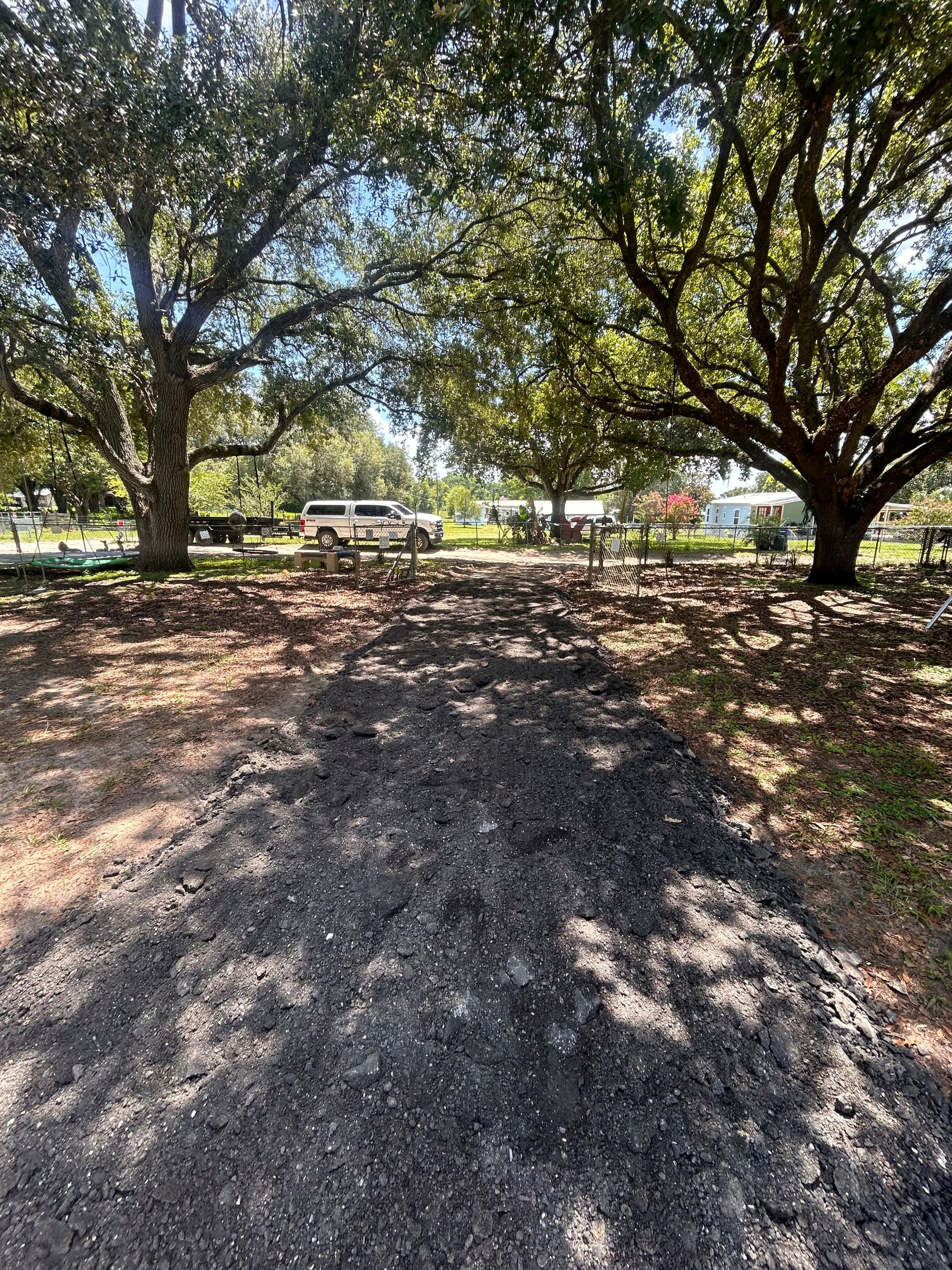 Gallery photos for Soft Sand and Bare Dirt Got a Real Driveway Upgrade: Image #4